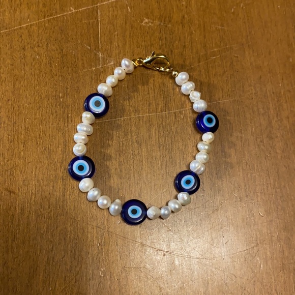Evil eye pearl bracelet!!! - Picture 2 of 5